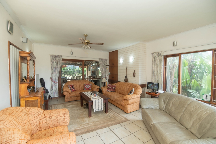 4 Bedroom Property for Sale in Amsterdamhoek Eastern Cape